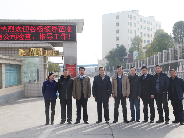 1��(li��n)�ؿ�Ʒ�|(zh��)���������L(zh��ng)���u(p��ng)���M�M�L(zh��ng)��?ch��ng)Σ����������Ѻ㹫˾���?j��ng)��?xi��ng)����������ģ������?li��n)�ؿƿ���(j��ng)�턢�M�s�����壩����(li��n)�ؿ���